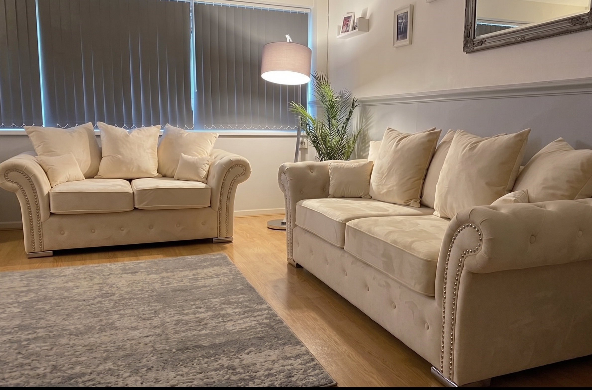 Marilyn 3+2 Sofa – Cream Velvet Sofa - Image 3