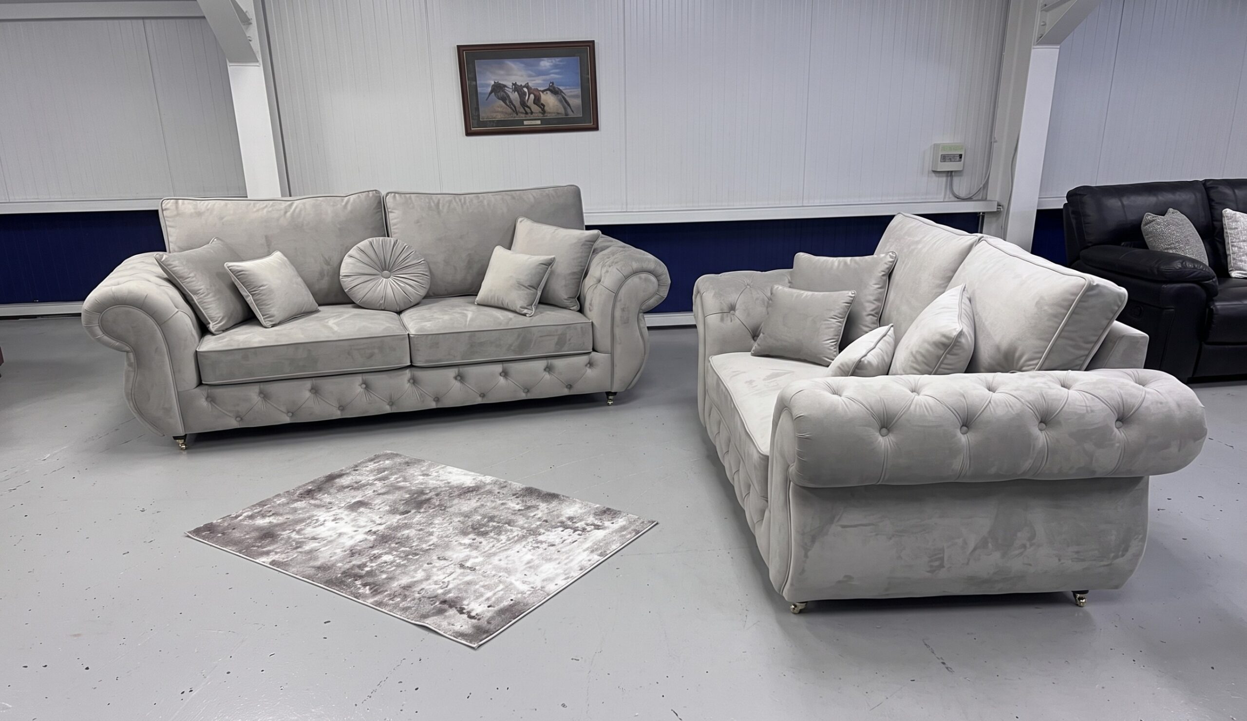 Rio Swan Chesterfield 3+2 Sofa – Grey Velvet Sofa - Image 3