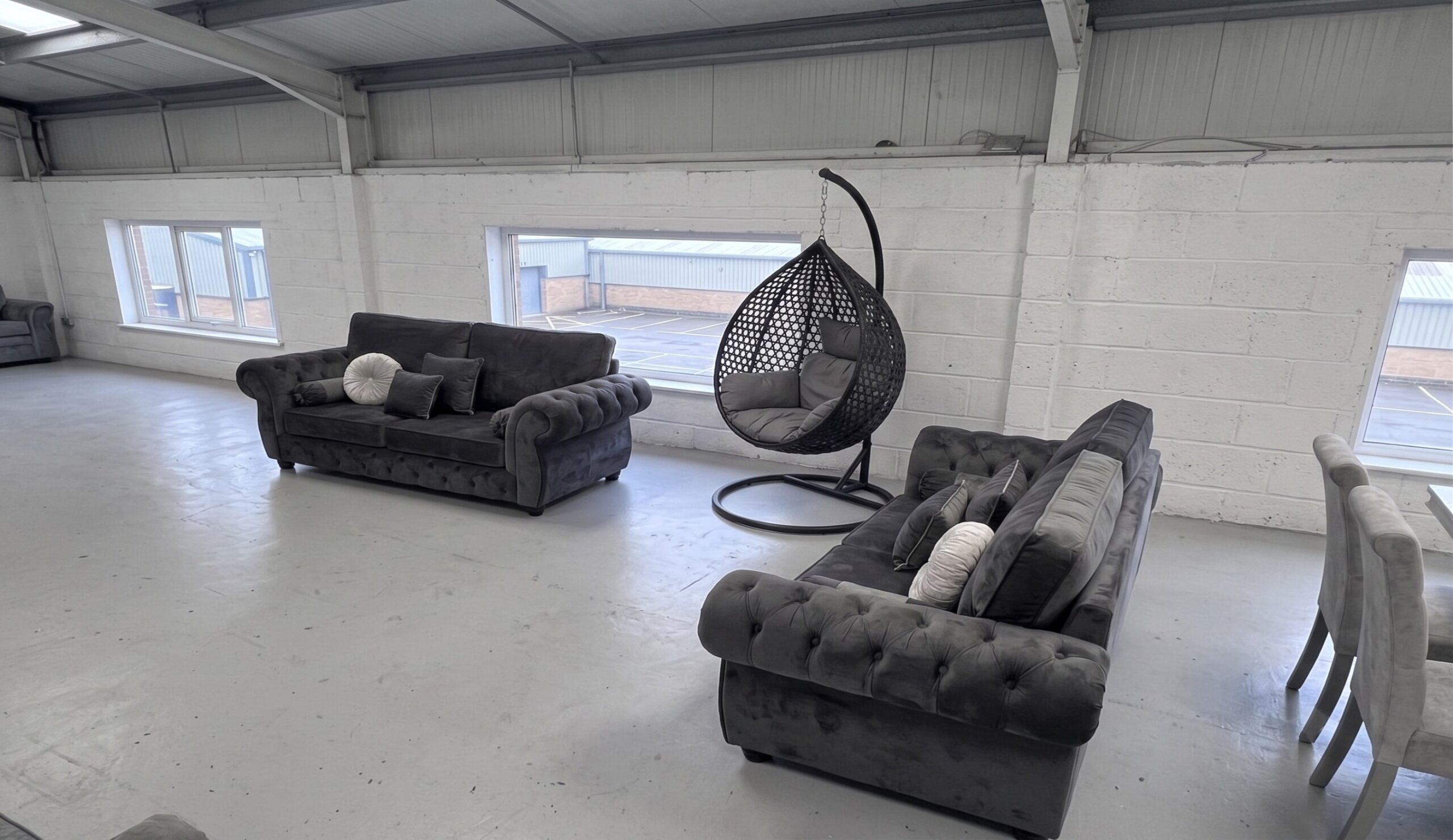 Rio Swan Chesterfield 3+2 Sofa – Dark Grey Velvet Sofa - Image 4