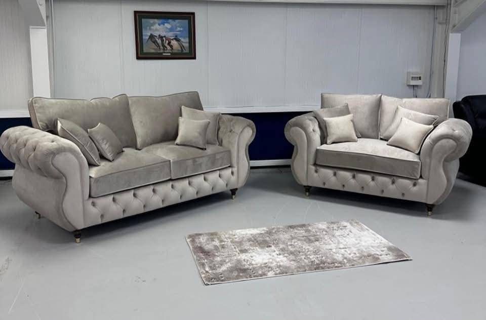 Rio Swan Chesterfield 3+2 Sofa – Grey Velvet Sofa